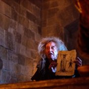 Miracle Workers: Dark Ages - galeria zdjęć - filmweb