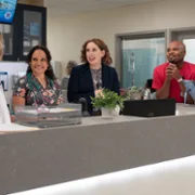 Hoży doktorzy - galeria zdjęć - filmweb