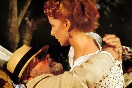 Sierpień - galeria zdjęć - filmweb