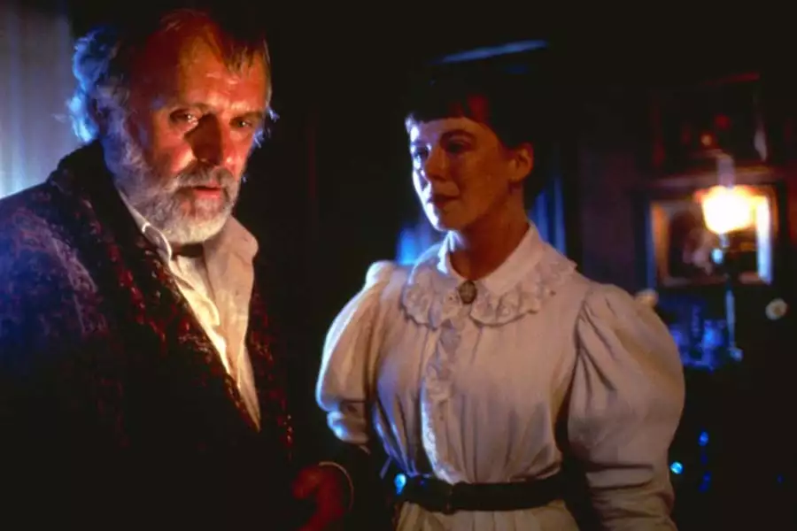 Sierpień - galeria zdjęć - filmweb