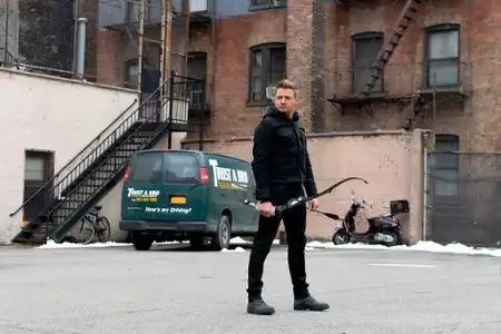Hawkeye - galeria zdjęć - filmweb