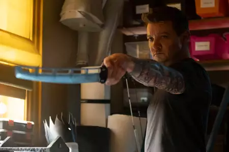 Hawkeye - galeria zdjęć - filmweb