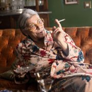 Niewygodny układ - galeria zdjęć - filmweb