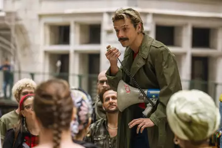 Miasto w ogniu - galeria zdjęć - filmweb