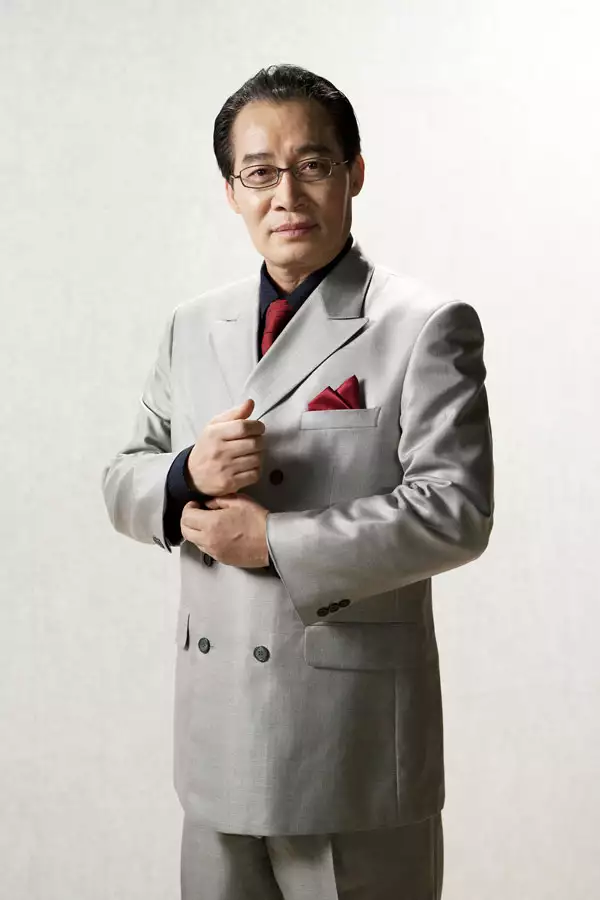 Ro-yeol Pae-mi-li - galeria zdjęć - filmweb