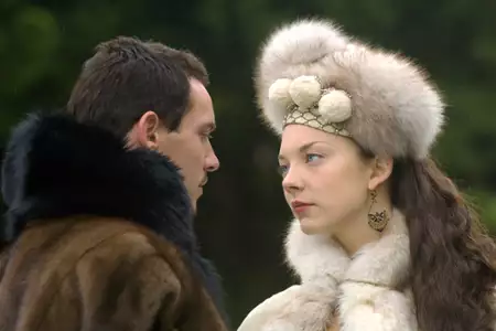 Dynastia Tudorów - galeria zdjęć - filmweb