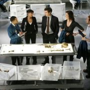 Kości - galeria zdjęć - filmweb