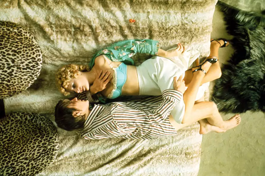 Alfie Darling - galeria zdjęć - filmweb