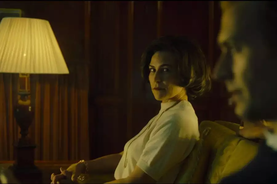 Nieposkromiona miłość - galeria zdjęć - filmweb