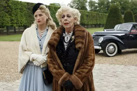The Collection. Imperium mody - galeria zdjęć - filmweb