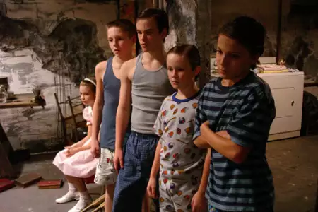 Dziewczyna z sąsiedztwa - galeria zdjęć - filmweb