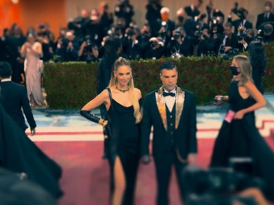 Sezon 2 Odcinek 2 …And the city