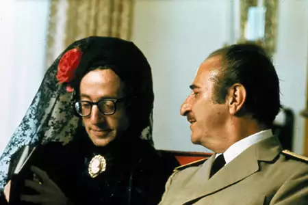 Bananowy czubek - galeria zdjęć - filmweb