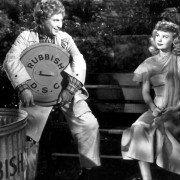 Szczęśliwa miłość - galeria zdjęć - filmweb