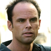 Walton Goggins w Świat gliniarzy