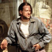 Barfly - galeria zdjęć - filmweb