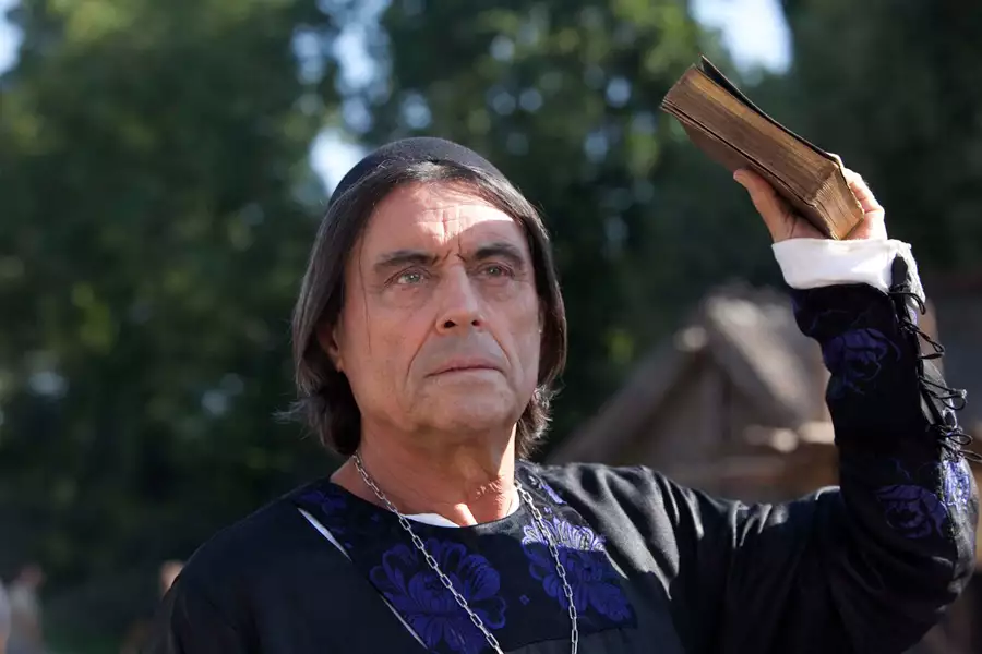 Filary Ziemi - galeria zdjęć - filmweb