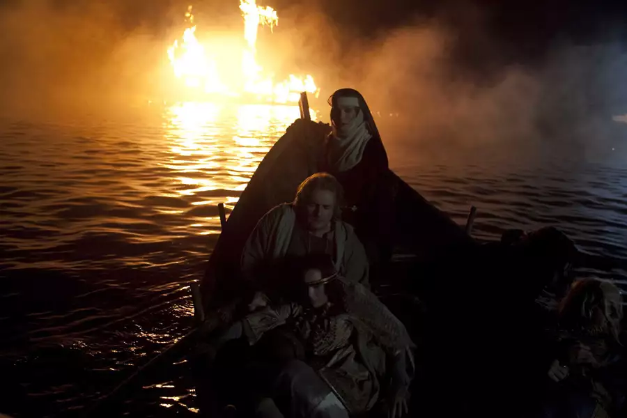 Filary Ziemi - galeria zdjęć - filmweb