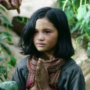 First They Killed My Father: A Daughter of Cambodia Remembers - galeria zdjęć - filmweb