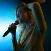 Teen Spirit - galeria zdjęć - filmweb