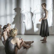Body/Ciało - galeria zdjęć - filmweb