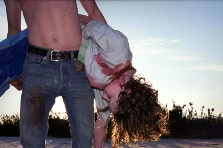 Niepokorna - galeria zdjęć - filmweb