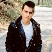 Cry-Baby - galeria zdjęć - filmweb