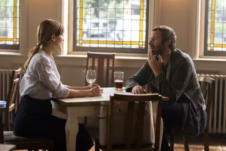 Status związku - galeria zdjęć - filmweb