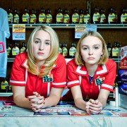 Yoga Hosers - galeria zdjęć - filmweb