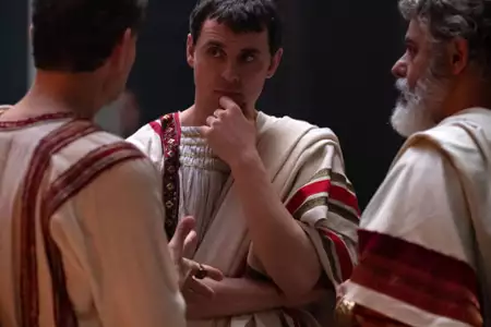 Domina - galeria zdjęć - filmweb