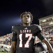 Last Chance U - galeria zdjęć - filmweb