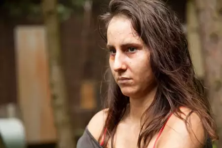 Nad grobem - galeria zdjęć - filmweb