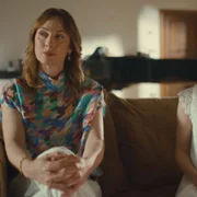 Wysokie fale - galeria zdjęć - filmweb