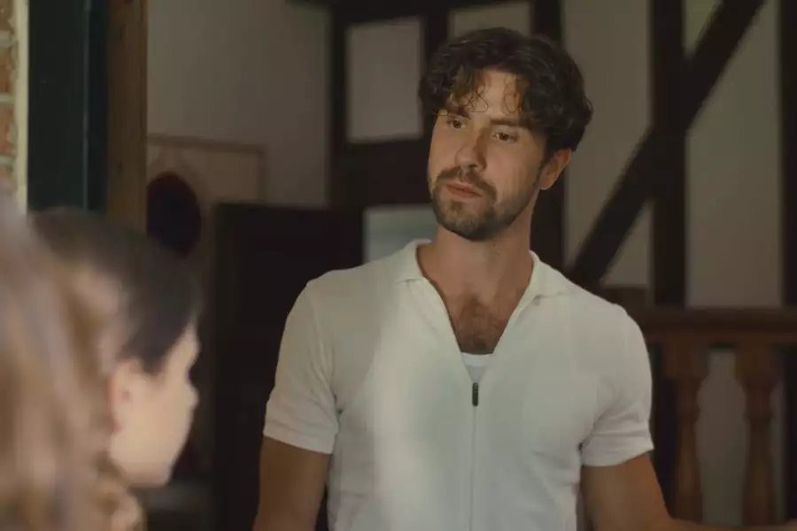 Wysokie fale - galeria zdjęć - filmweb