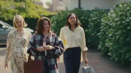 Wysokie fale - galeria zdjęć - filmweb