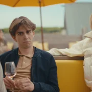 Wysokie fale - galeria zdjęć - filmweb