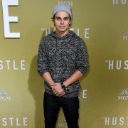 The Hustle - galeria zdjęć - filmweb