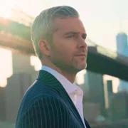 Owning Manhattan - galeria zdjęć - filmweb