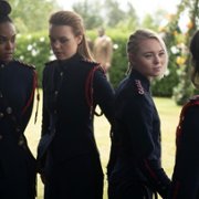 Motherland: Fort Salem - galeria zdjęć - filmweb