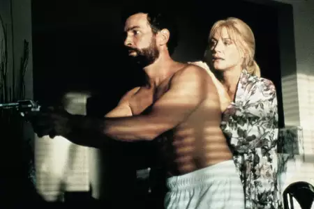 Kobieta odrzucona - galeria zdjęć - filmweb