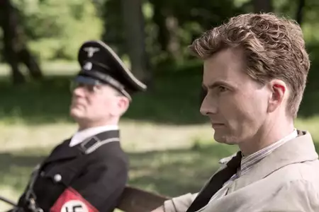 Szpiedzy w Warszawie - galeria zdjęć - filmweb