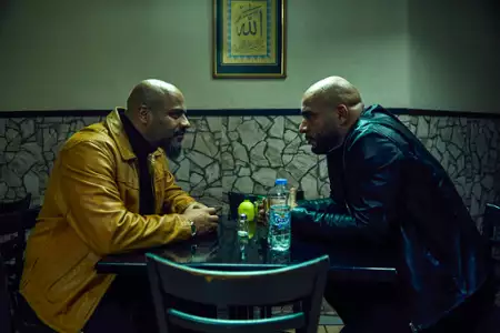 4 Blocks - galeria zdjęć - filmweb