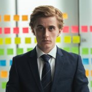 Blasted: Gutta vs aliens - galeria zdjęć - filmweb