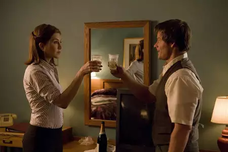 Hotelowa miłość - galeria zdjęć - filmweb