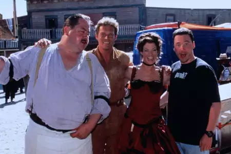 But Manitou - galeria zdjęć - filmweb