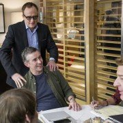 Happyish - galeria zdjęć - filmweb