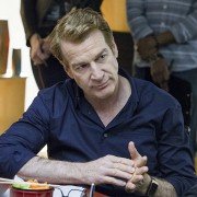Happyish - galeria zdjęć - filmweb
