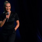Chelsea Handler: Revolution - galeria zdjęć - filmweb