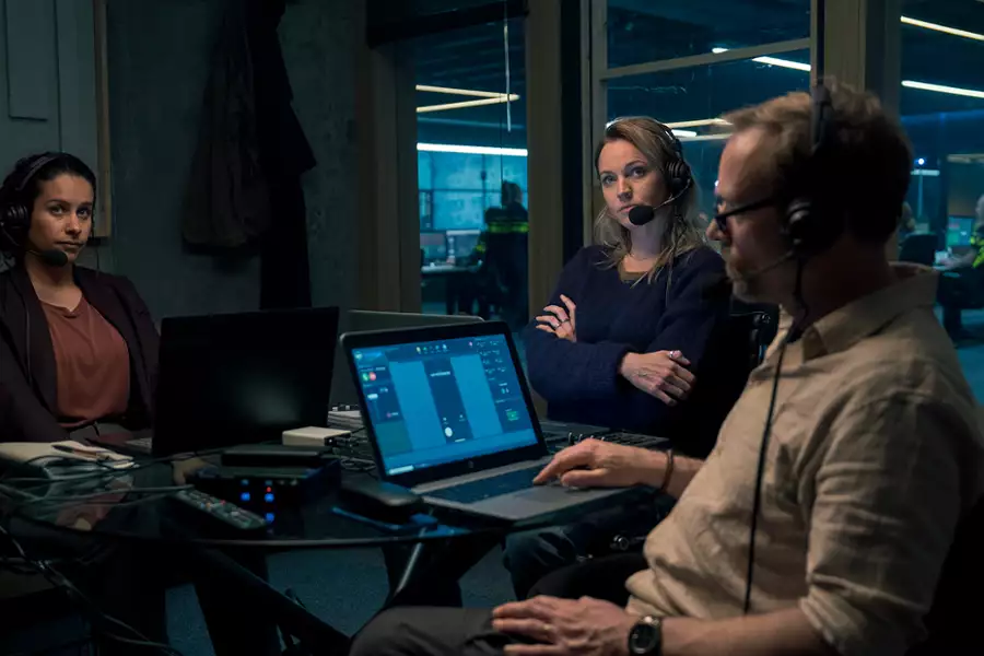 iHostage - galeria zdjęć - filmweb