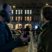 iHostage - galeria zdjęć - filmweb